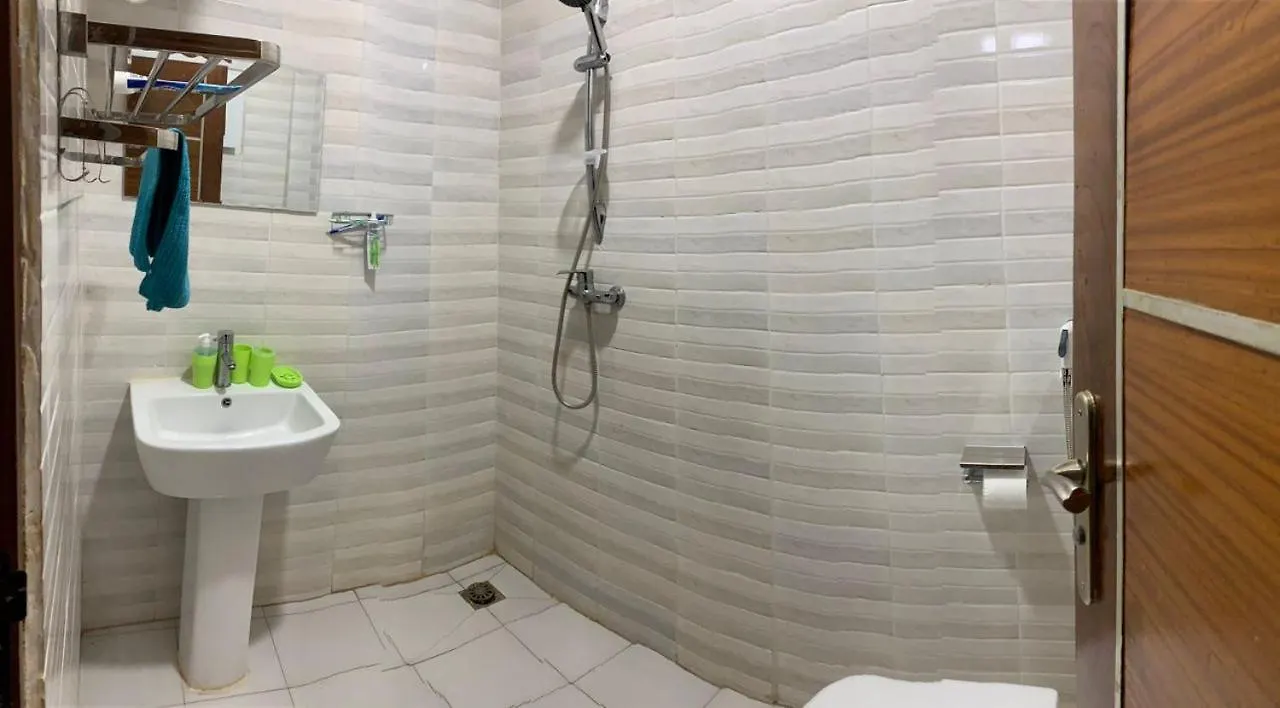 Superbes Appartements Non Loin De Auchan Mermoz Dakar