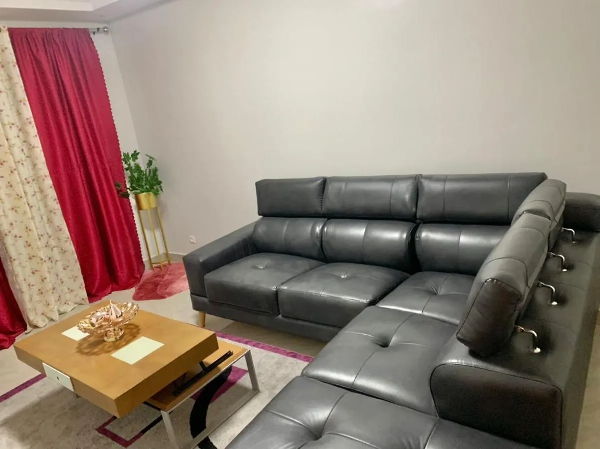 Superbes Appartements Non Loin De Auchan Mermoz Dakar
